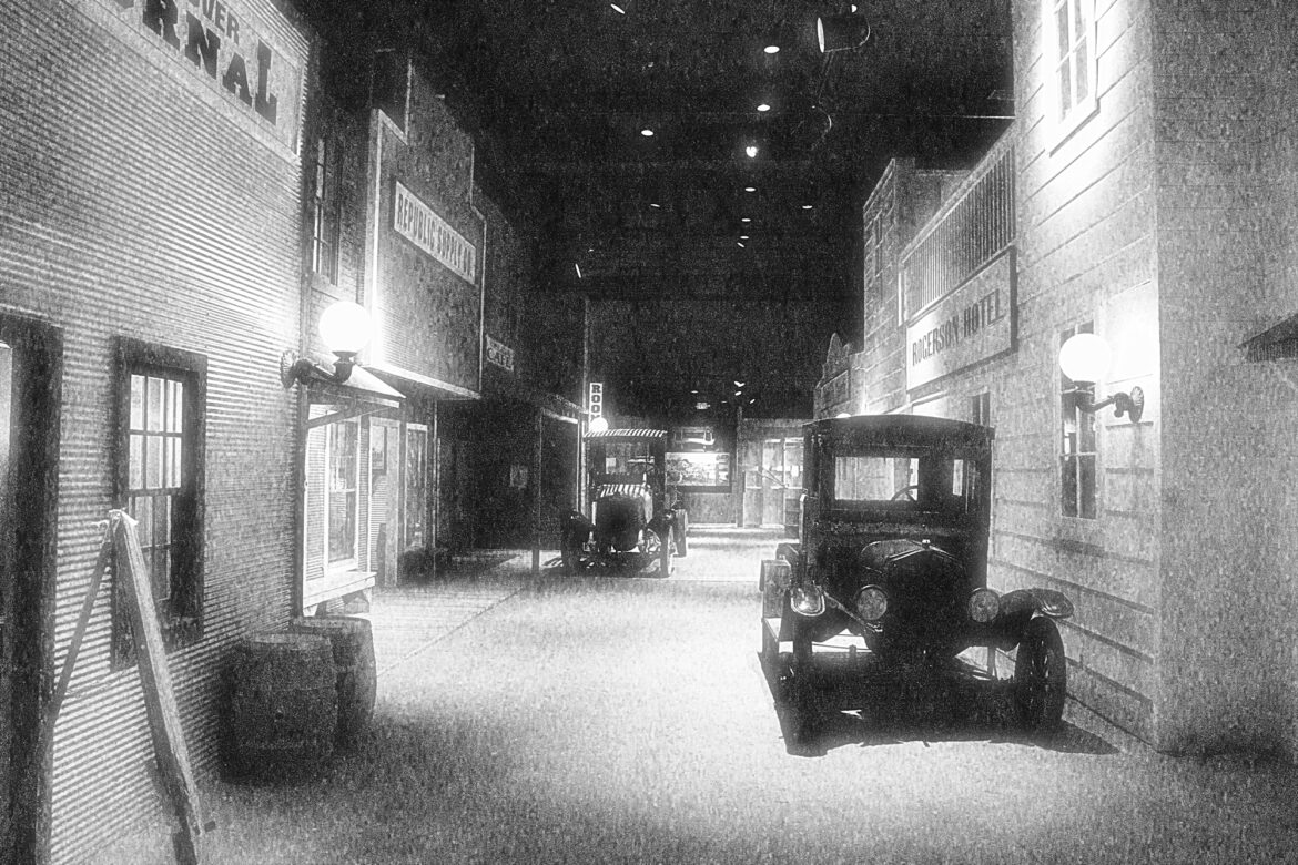 Photo Challenge Week 21, 2025: High ISO